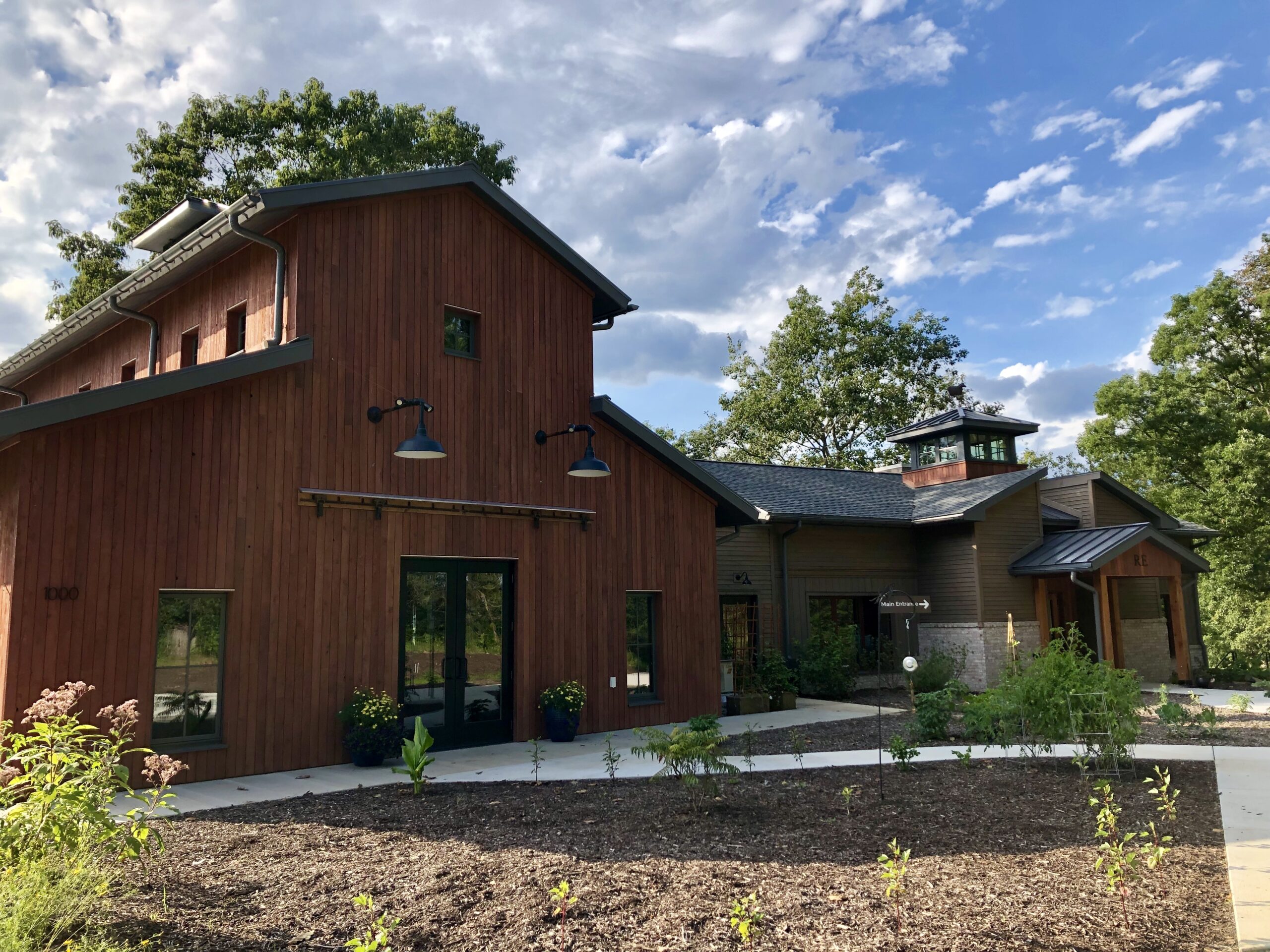 RE Farm Café