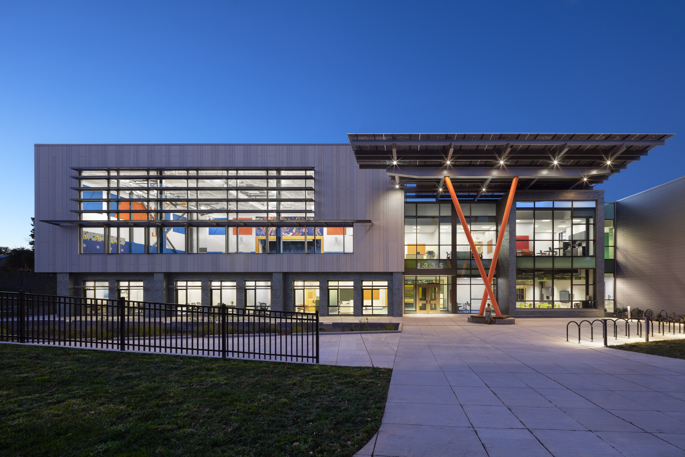 John Lewis ES_007926000J_Photo Ext Entrance Elevation Dusk_mr - Living Future